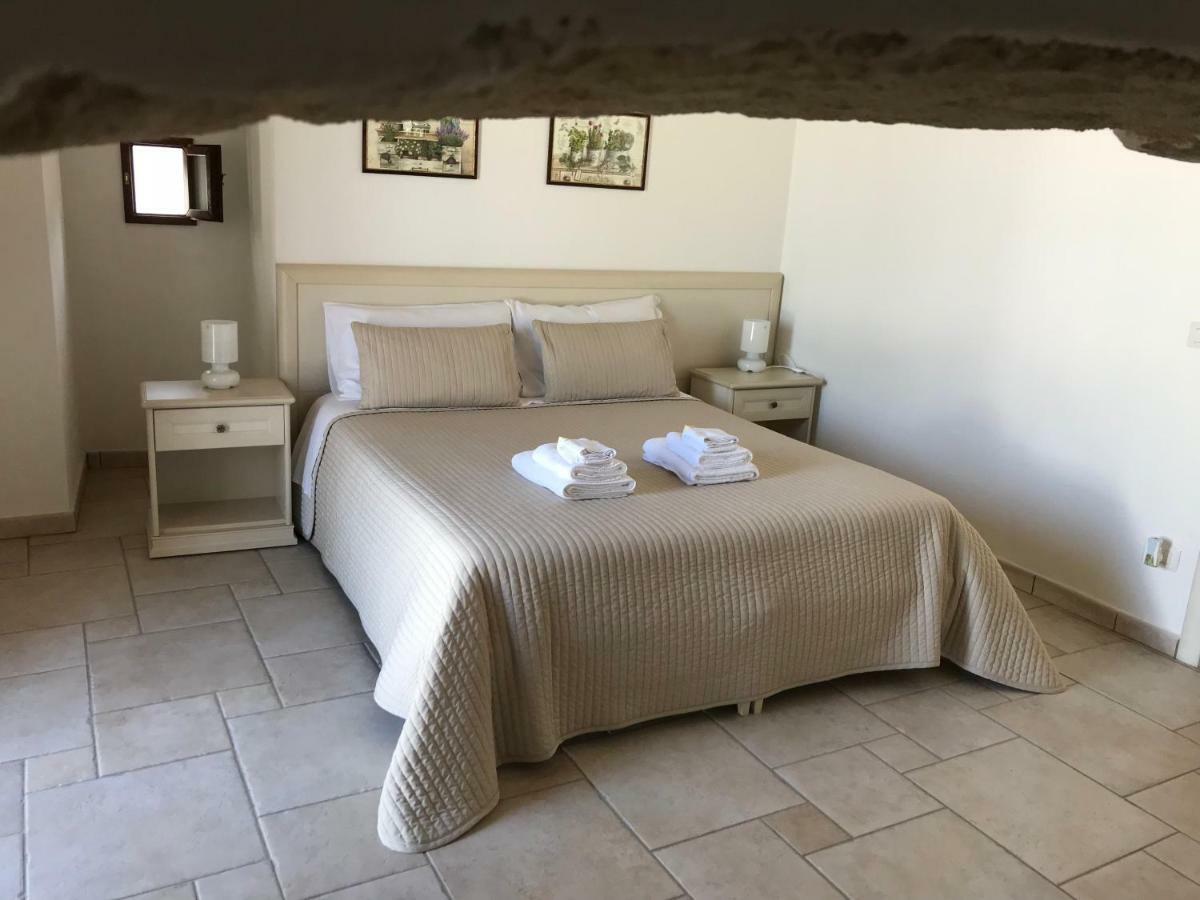 Il Terrazzino Bed & Breakfast Laterza Ngoại thất bức ảnh
